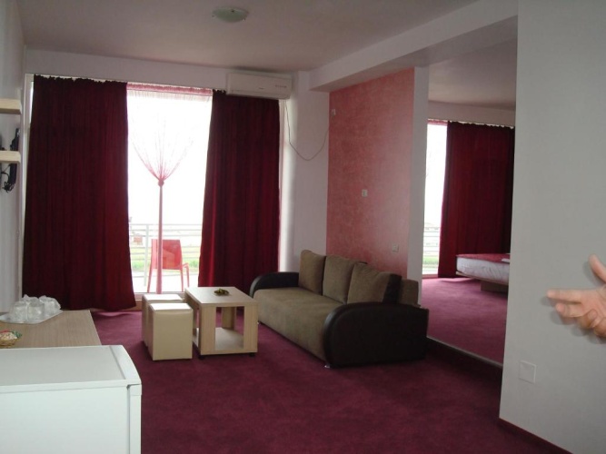 1 Bedroom Suite
