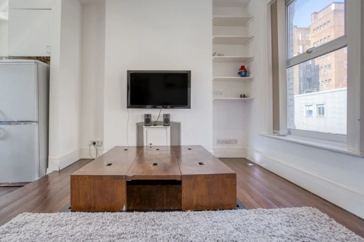 Spacious 2bed for 4p, 2mins to Paddington Station