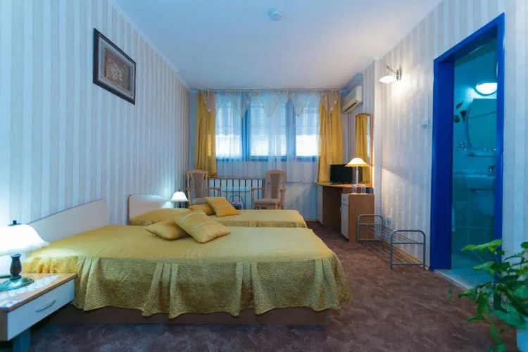 Jor-Daniel Hotel