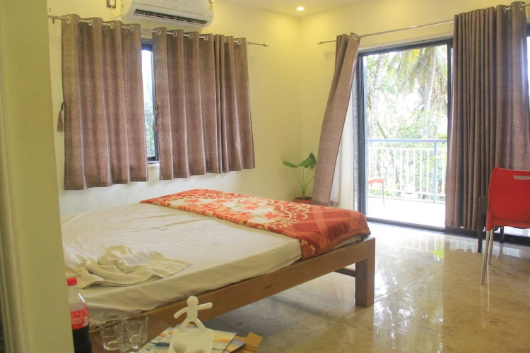 Roshni - The Luxury Guest House