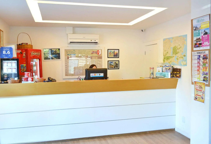 Botanic Hostel