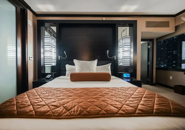 StripViewSuites at Vdara
