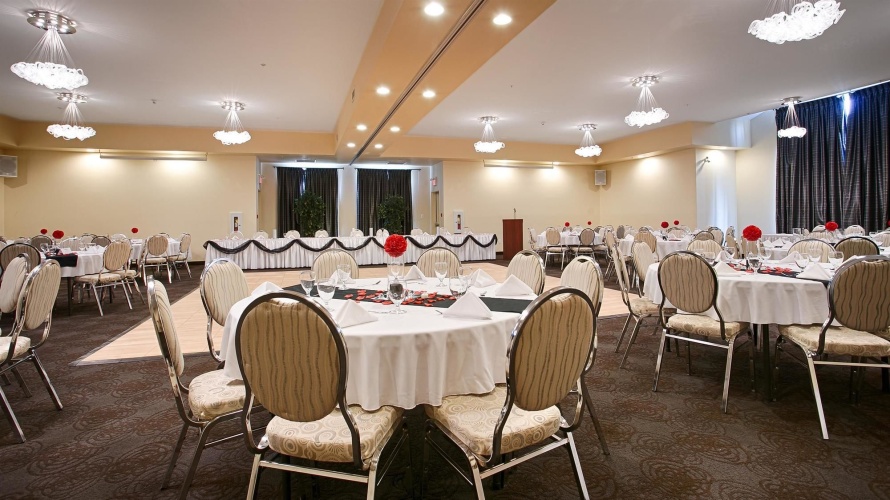 Best Western Plus Woodstock Hotel & Conference Centre photo 37