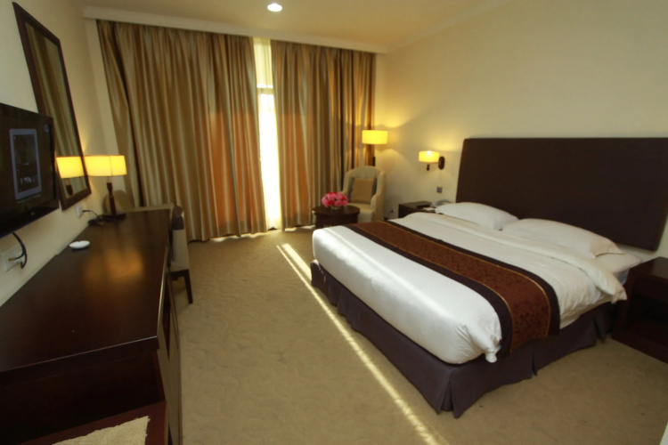 Aglow Hotel Harbor Bay Batam