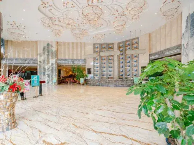 Yun Hua Hotel