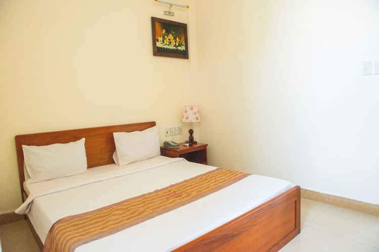 Hoang Van Hotel