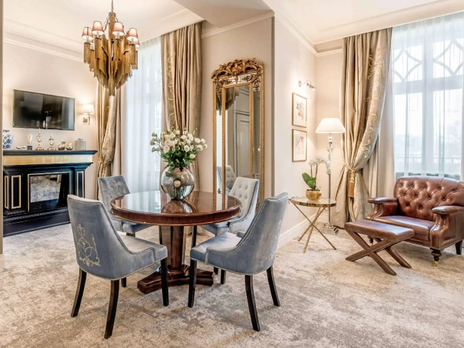 Executive Double Suite