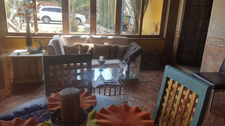 La casita de las bugambilias