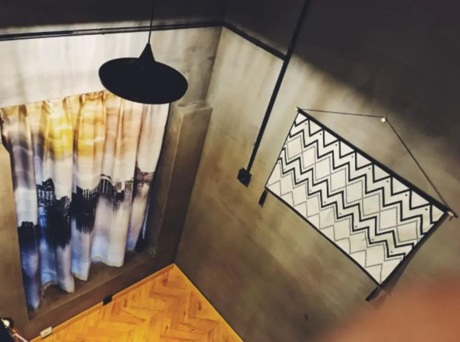 Welcome Home Courtyard-Black Boutique