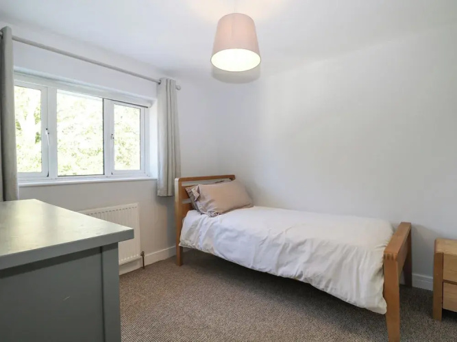 7 Daltons Place