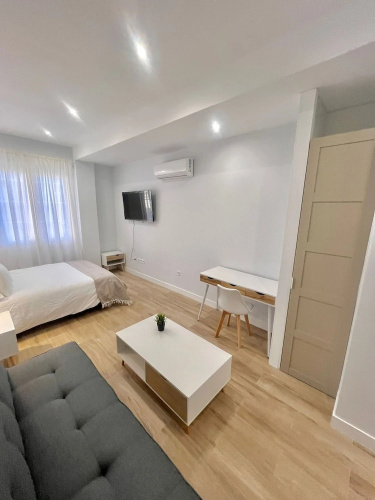Ifema III in Madrid With 1 Bathrooms