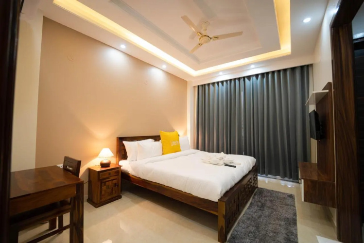 Lime Tree Two Bhk Service Apartment Golf Course Road Gurgaon