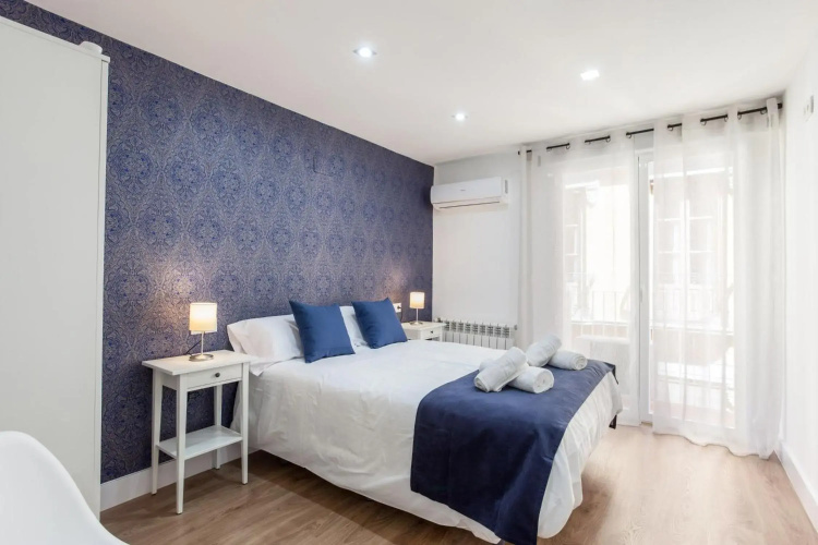 Apartamentos Reina Isabel