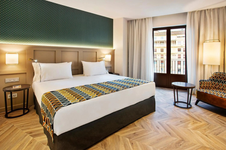 Eurostars Puerta Real Hotel