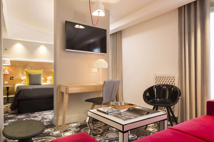 Hotel Elysees 8