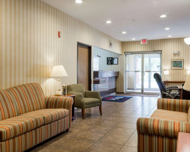 Quality Inn Brookings - University