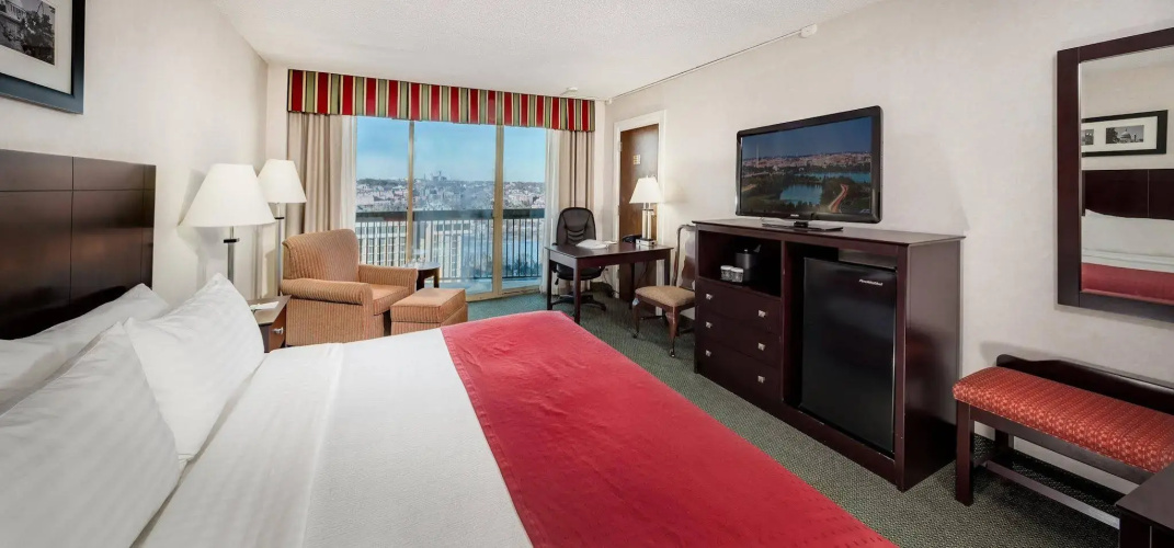 Hilton Arlington Rosslyn The Key