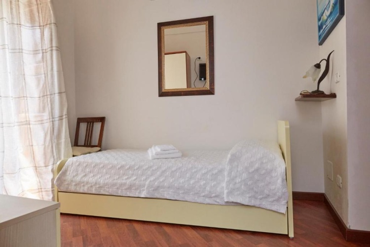 Standard Quadruple Duplex room with view
