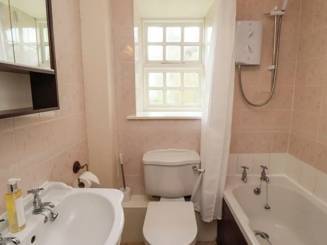 Glebe Cottage