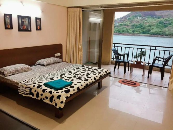 Lavasa Luxury Lakeview Studio