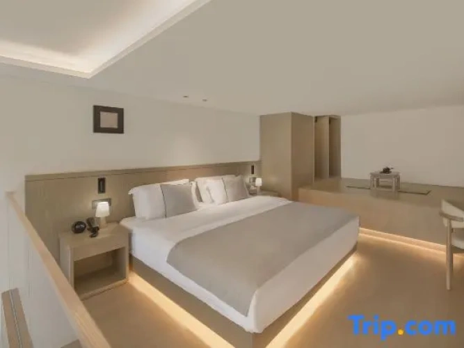 Deluxe Double Duplex room with balcony and with sea view