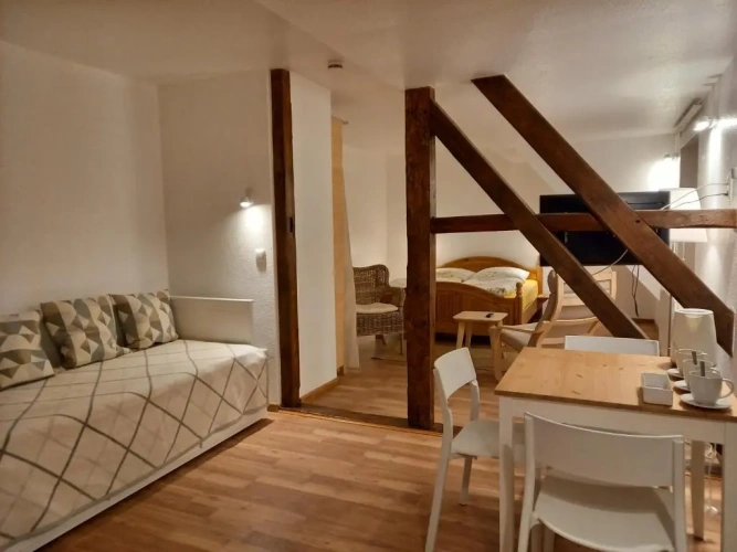 Standard Triple room with view