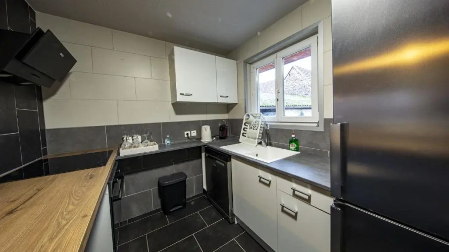 3 Bedrooms Cottage
