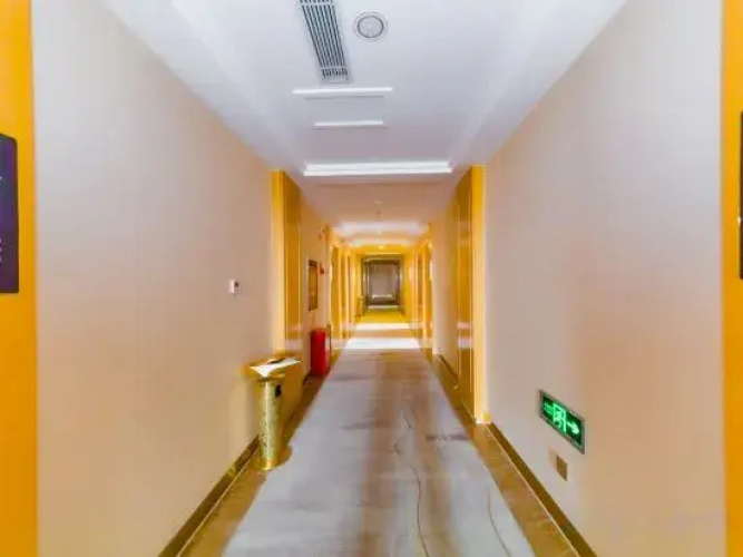 Longcheng Hotel