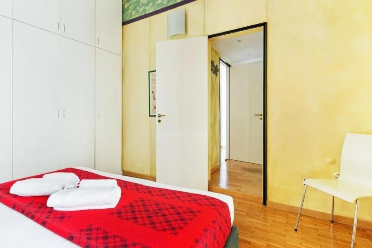 Moscova Balcony Flat