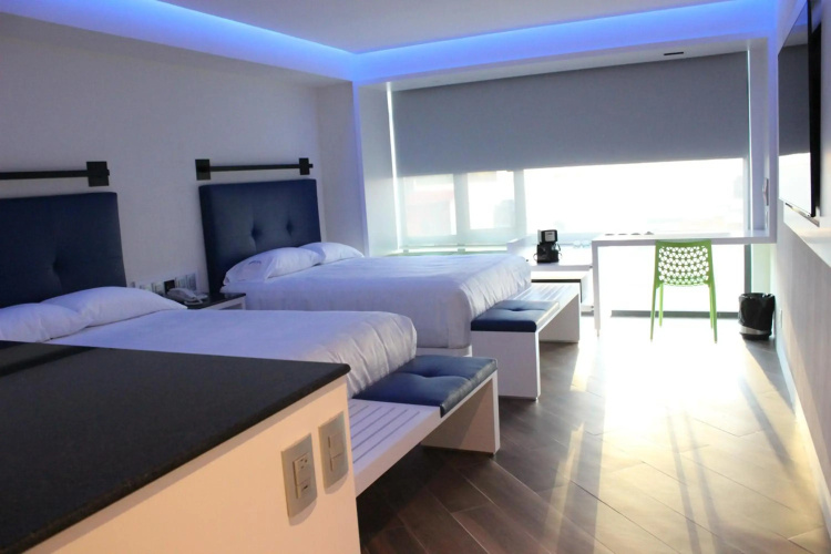 Grand Prix-WeEnjoyHotels-Aeropuerto