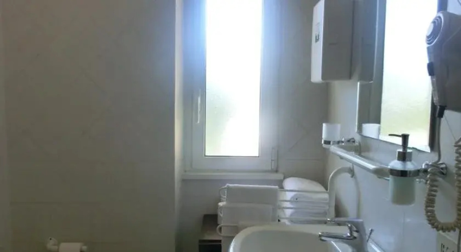 Piccolo Residence SAS di Picchi Amelia  Co