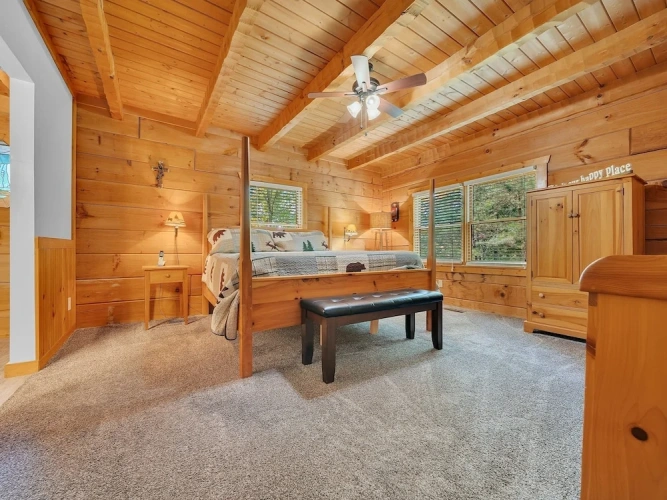4 Bedrooms Standard room