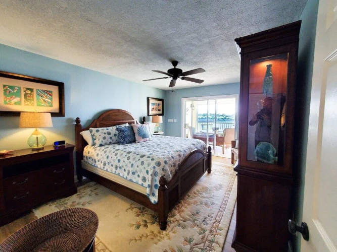 Alan's Hickory Bay West Condo