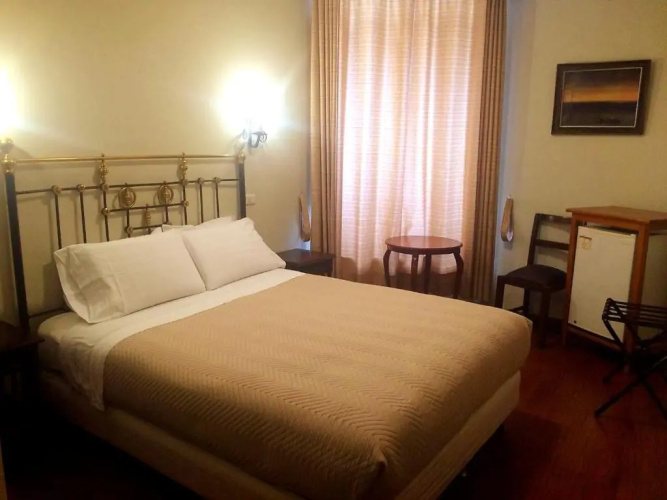 Colonial Hostal