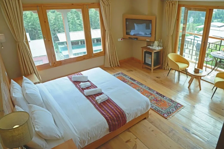 Deluxe room with balcony