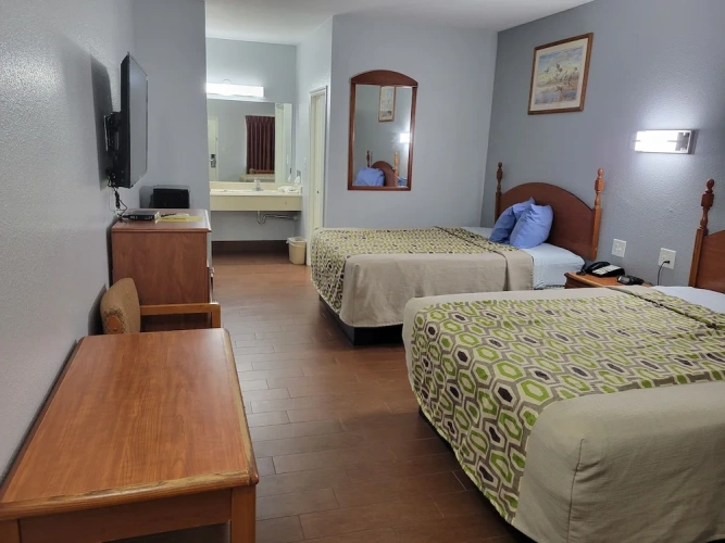 Deluxe Quadruple room