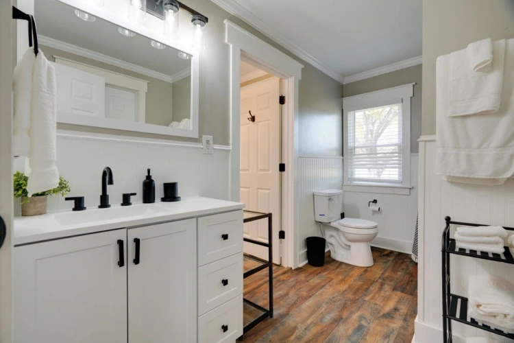 2 Bedrooms Cottage