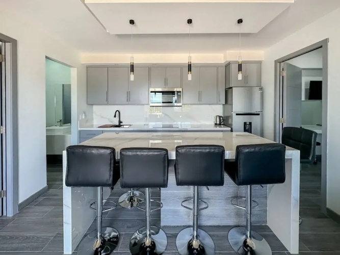 Urban Oasis Apartment 3