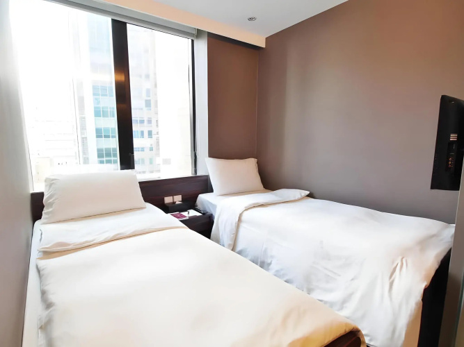 J Link Hotel