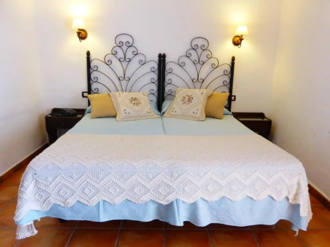 Economy Twin room