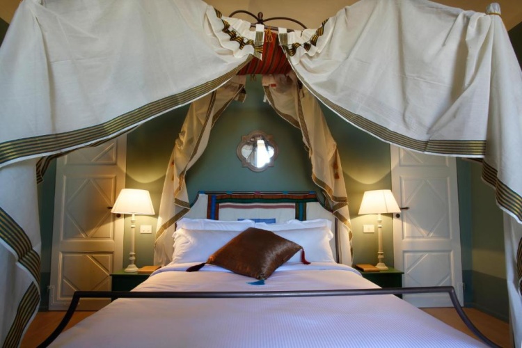 Junior Suite with balcony and with garden view
