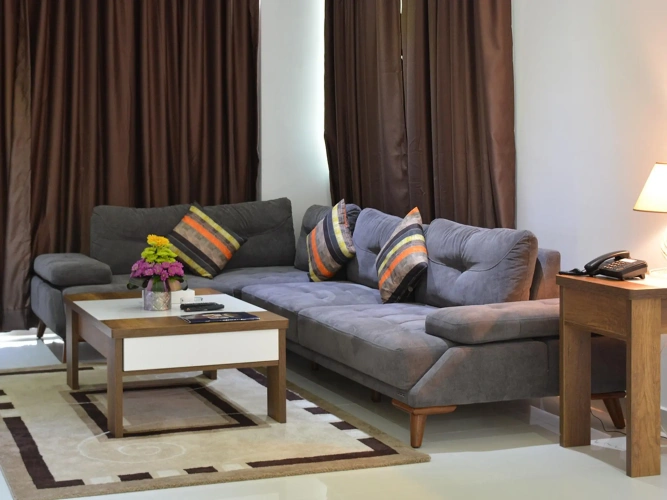1 Bedroom Apartment