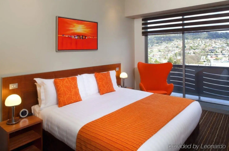Mantra Charles Hotel Launceston