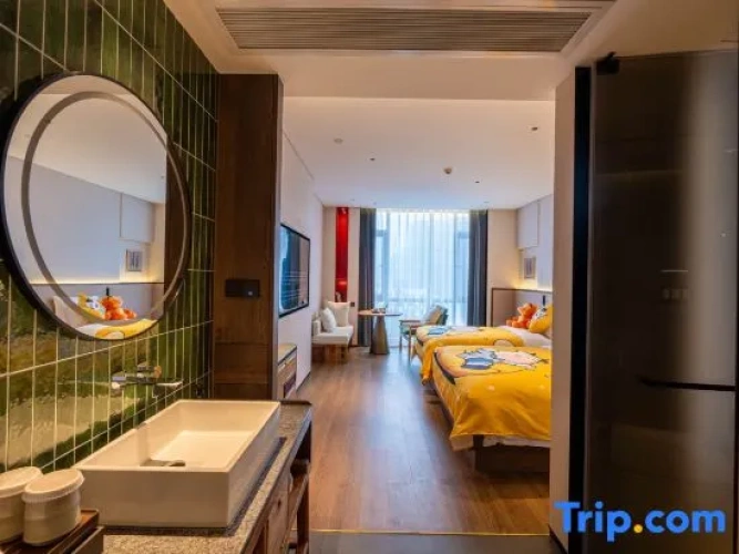 Standard Twin Family room