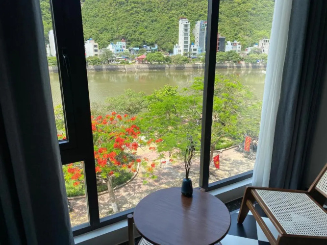 Quiri Hotel & Restaurant