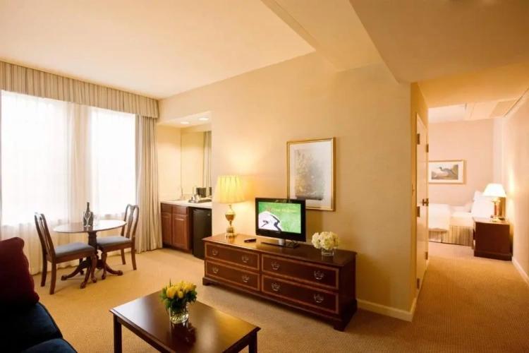 Double Suite