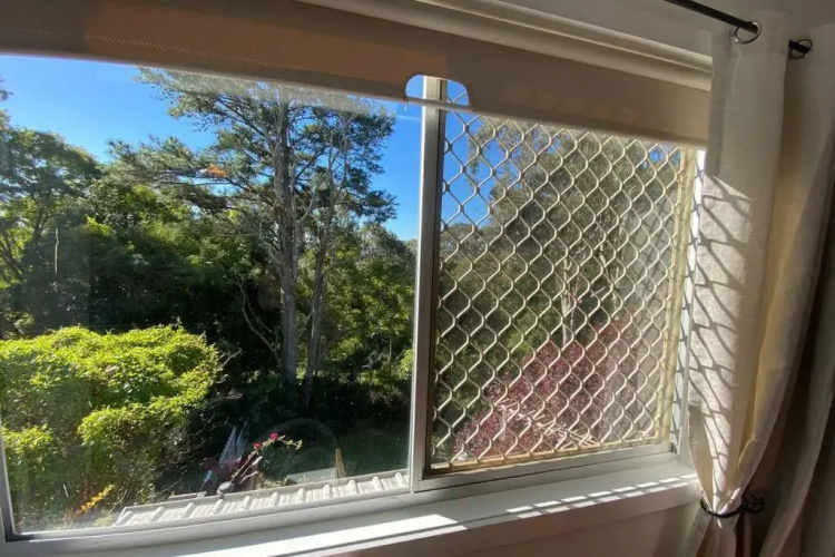 Cozy self-contained unit surrounded by nature