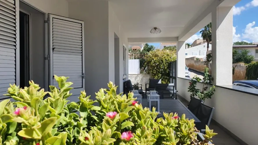 3 Bedrooms Cottage