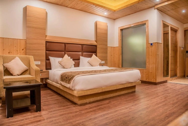 Premier room