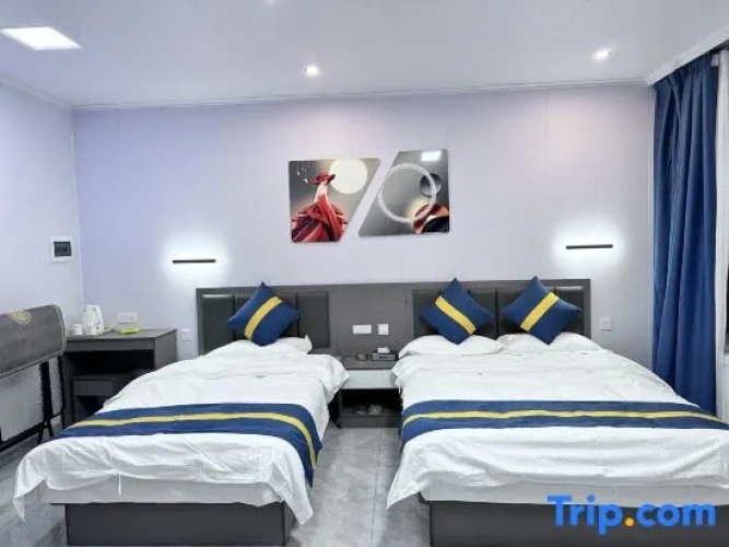 Standard Family room
